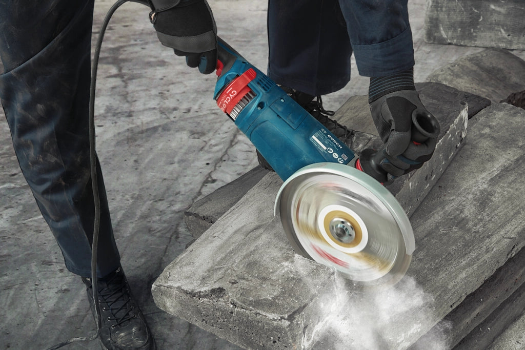 Bosch GWS 24-230 PZ Smerigliatrice Angolare 2.400 W, Ø230 mm CYCLON TECH