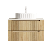 Mobile bagno sospeso con 2 cassetti soft close e lavabo ovale; piano effetto travertino per bagno; bianco e rovere bianco