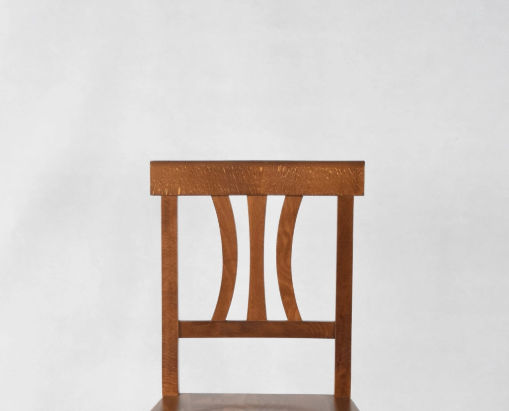 Set 4 Sedie modello Artemisia Tommychairs, robusta struttura in legno di faggio color noce chiaro e seduta in legno