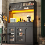 Credenza alta 120x40x180 cm con LED e ripiani regolabili in MDF e pannello truciolare; nera
