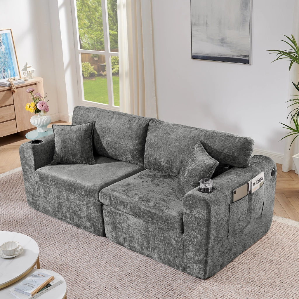 Divano relax 2 posti con tasca laterale; portabicchieri; USB e cuscini in chenille grigio