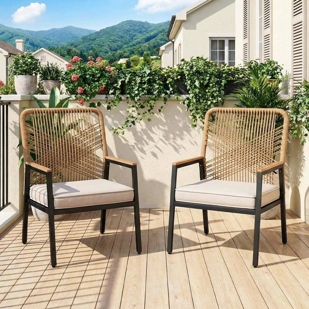 Sedie da giardino in rattan, Set da 4, Sedie da patio resistenti alle intemperie, Sedie da balcone in metallo, Portata massima 160 kg, Braccioli in WPC, Per patio, giardino e veranda, Beige