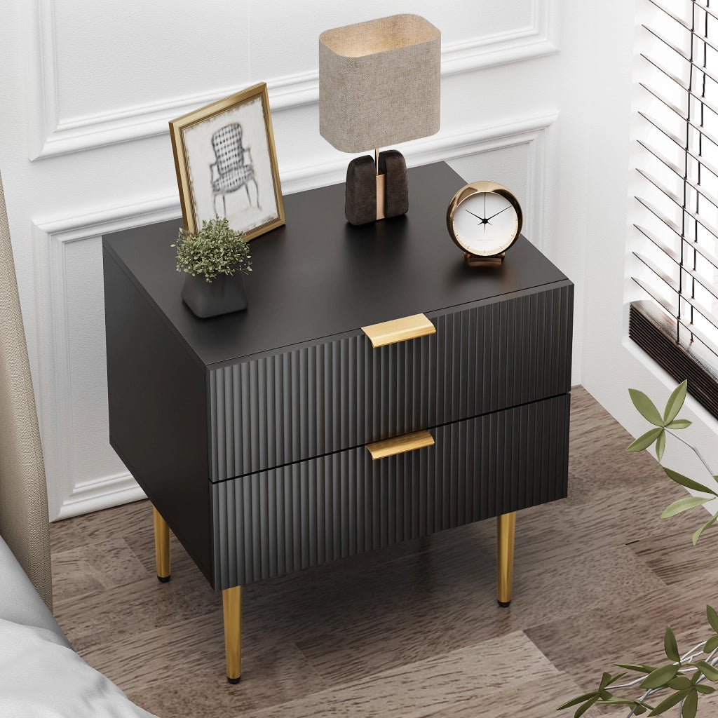 Comodino con 2 cassetti e maniglie in metallo - per camera da letto - in MDF e metallo - 64.5×48×15 cm - nero