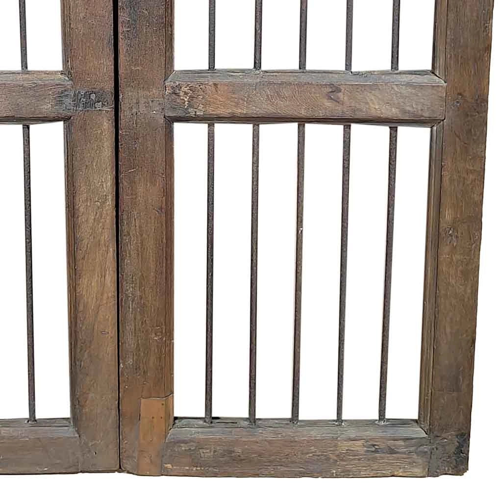 Porta in legno con finitura artigianale marrone 103x3x105 h cm