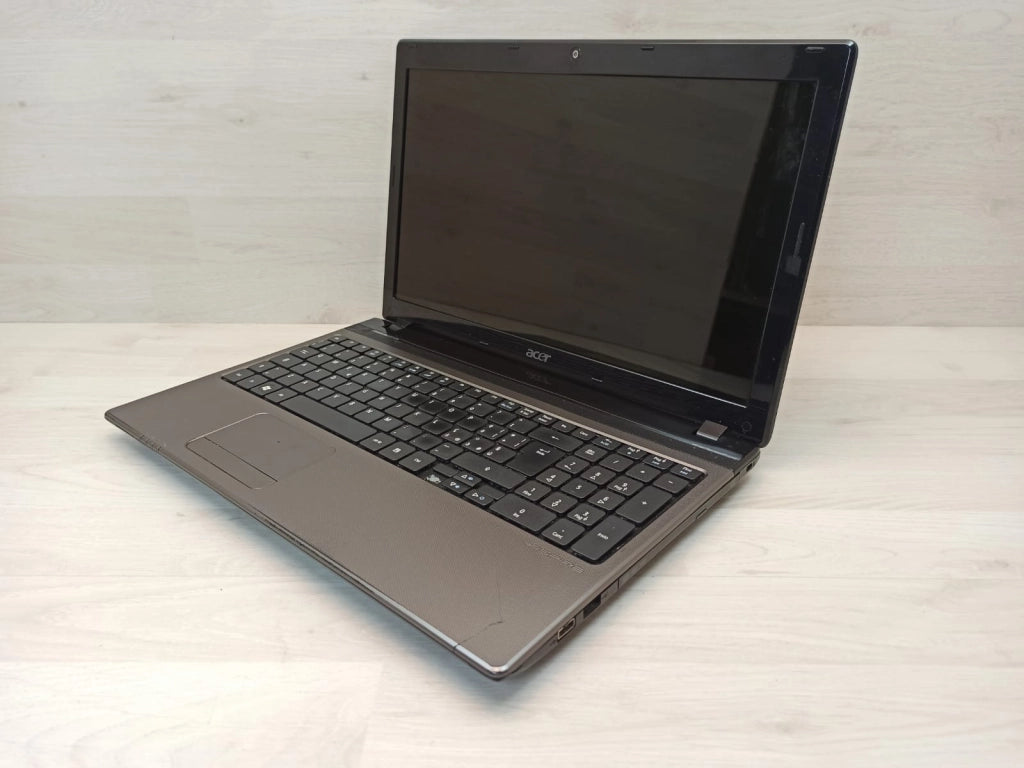 Notebook - Acer Aspire 5560 AMD A6-3400M 4 GB RAM HDD 320 GB 15,6" - Grado B