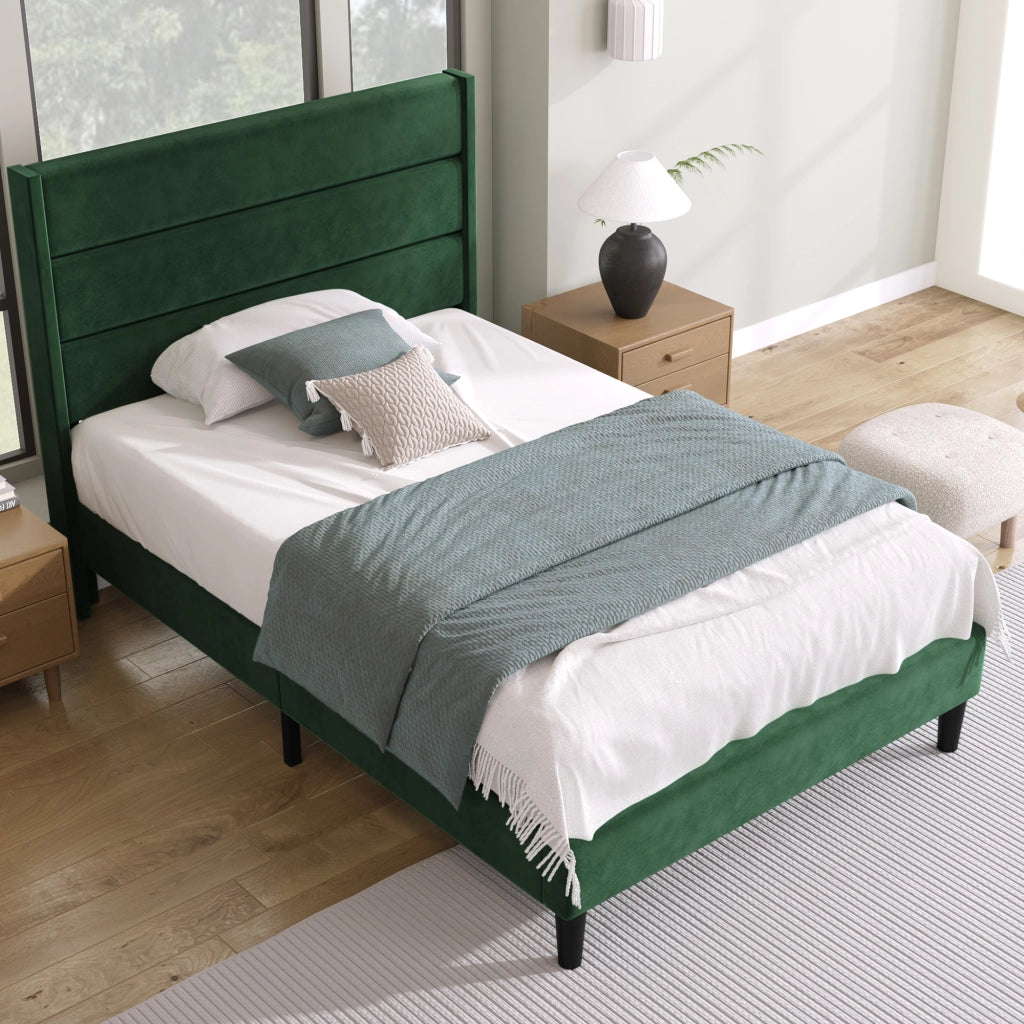 Letto imbottito 90x200 cm con rete a doghe, testiera e rivestimento in velluto verde scuro
