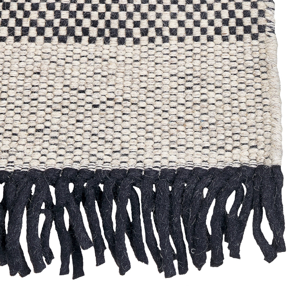 Tappeto beige e nero lana cotone 80 x 150 cm rettangolare intrecciato a mano con frange