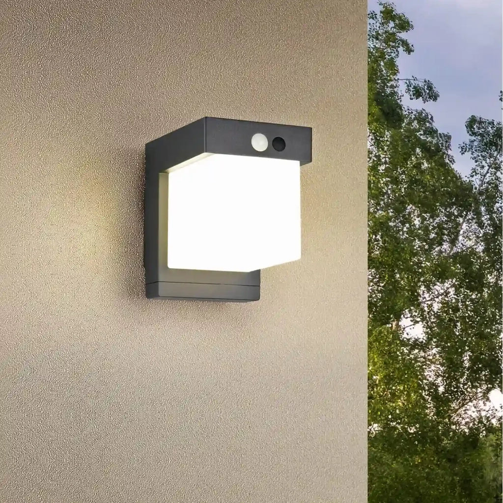 LÚZETE - APPLIQUE ESTERNO SOLARE 5,5W 4000K SENSORE IP44 CORIANDER