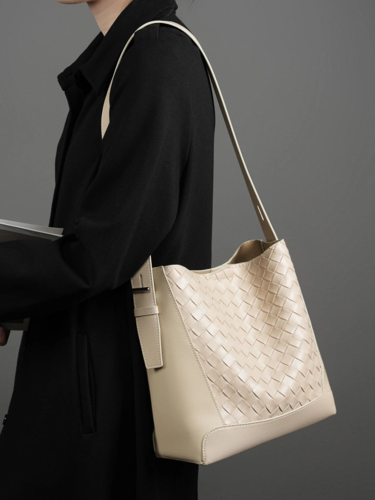 Borsa a mano/a tracolla da donna in vera pelle, colore bianco.