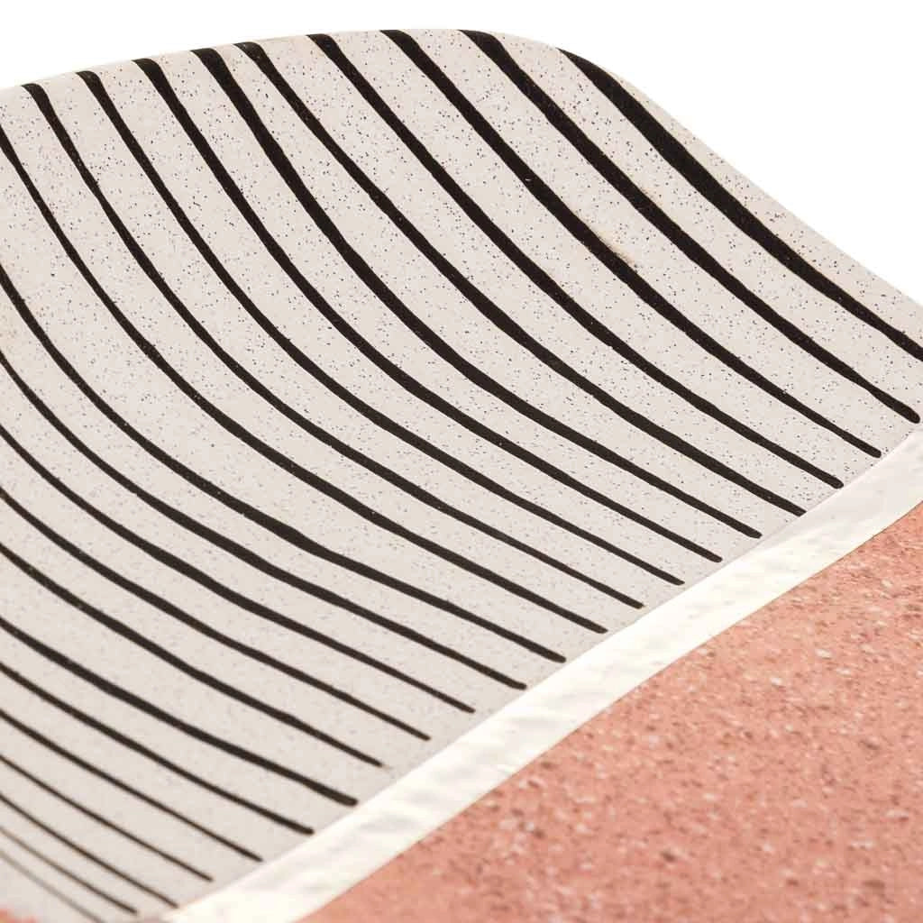 Centrotavola in ceramica rosa 32x23x4,5h