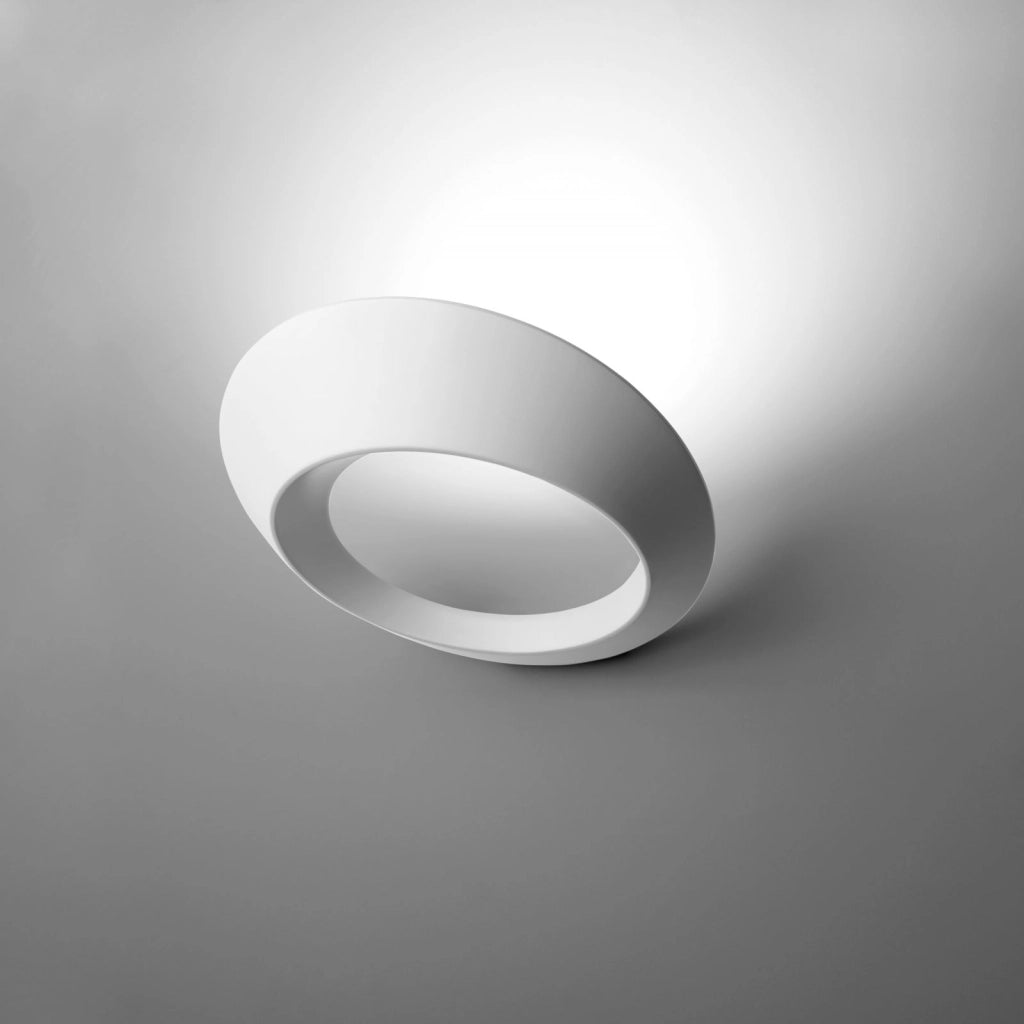 OLO APPLIQUE A PARETE BIANCO OPACO A LED 3000K 3300LM 33W IN ALLUMINIO