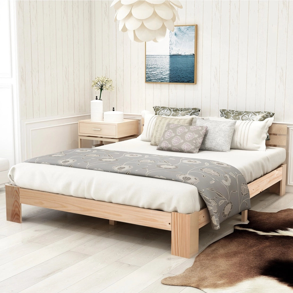 Letto matrimoniale in legno massello 140x200 cm con rete a doghe, colore naturale