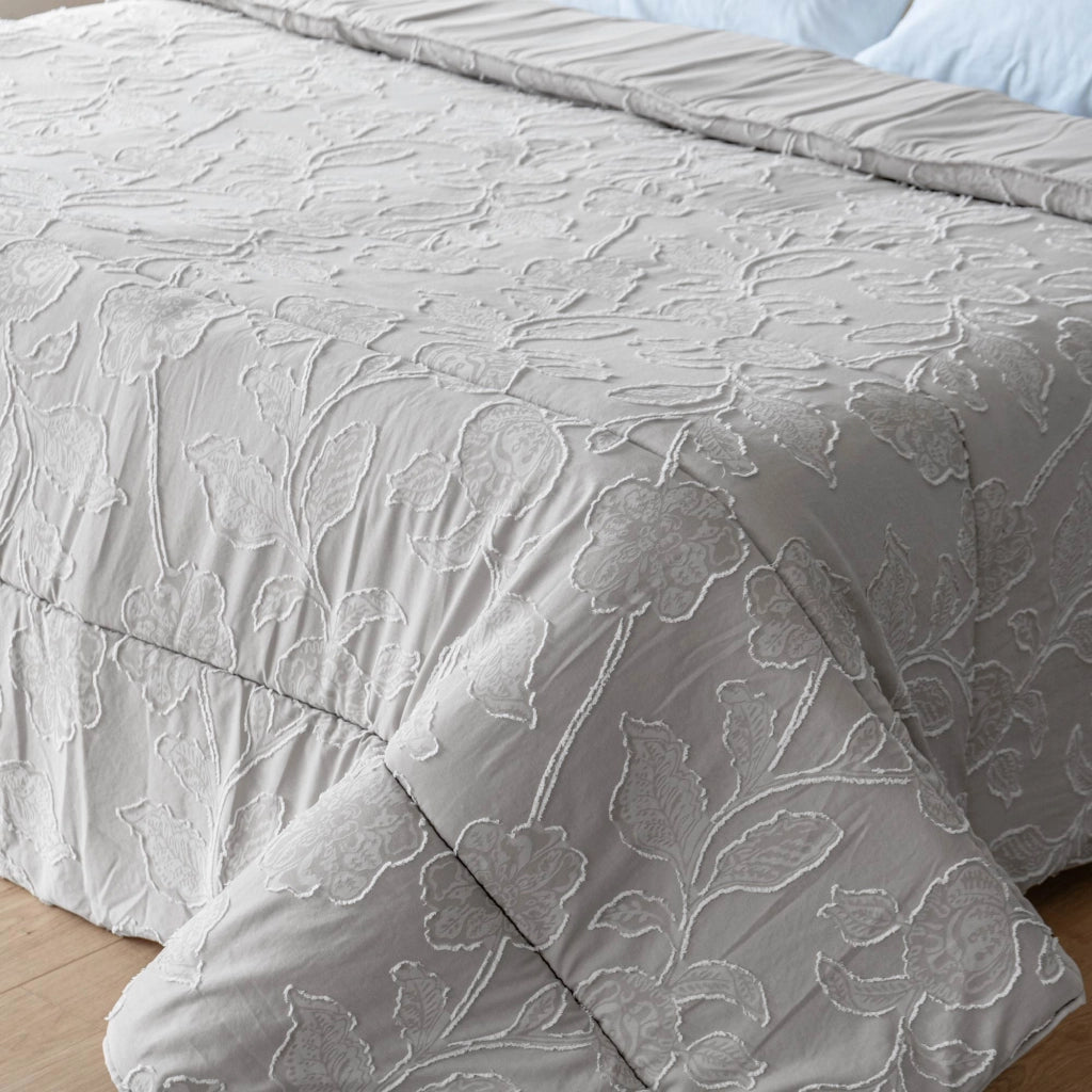 Trapunta Invernale Matrimoniale Lavorazione Jacquard Elegante Morbida Calda Prodotto Italiano 460 Grammi Piumone Due Piazze Inverno Piumino Disegno Floreale Fiori  Grigio