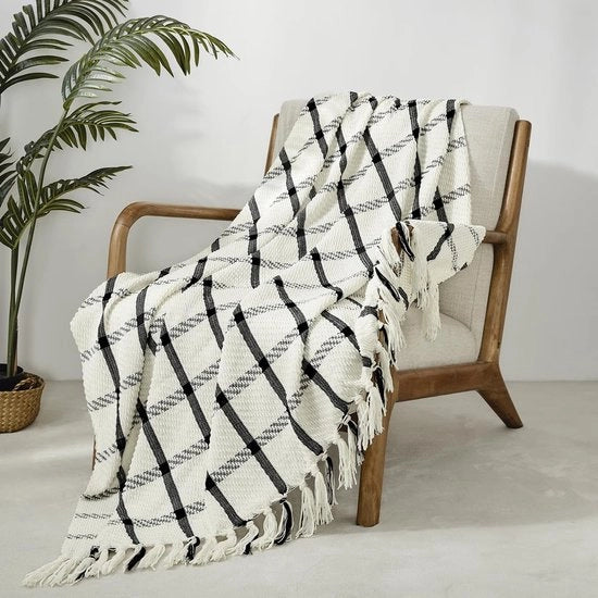 Piumone Decorativo Plaid 127x152 cm - Leggero e Respirante - Soffice e Caldo - Piumino Decorativo - Imitazione di Kashmire - Frange - Piumone per la Sala da Pranzo