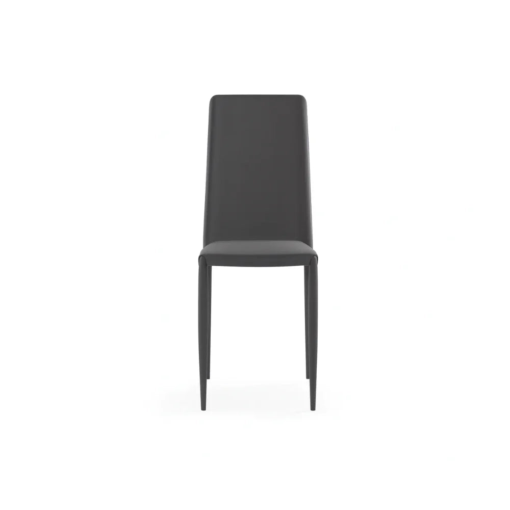 Set di 4 sedie da pranzo impilabili in similpelle grigio scuro Arianna con struttura in metallo facili da pulire | Duzzle