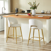Sgabello da bar in tessuto chenille con schienale traforato e poggiapiedi, struttura in metallo beige per cucina