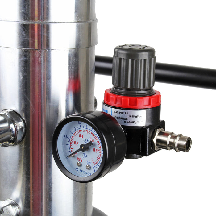 Ingrassatore ad aria compressa professionale 15l per lubrificazione su auto e macchinari