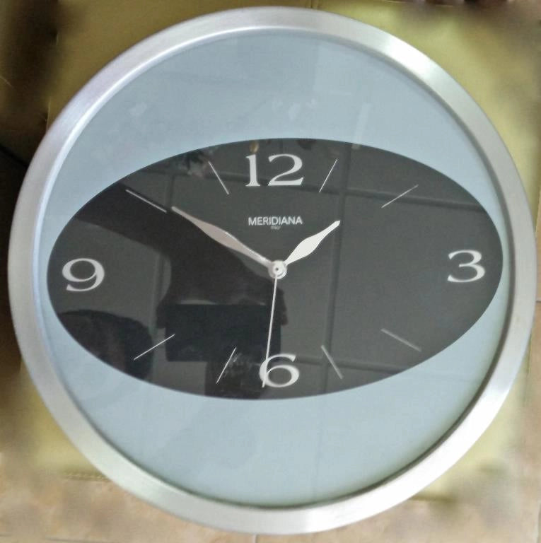 Orologio da parete in alluminio Quadro ovale Moderno 34 cm MADE IN ITALY