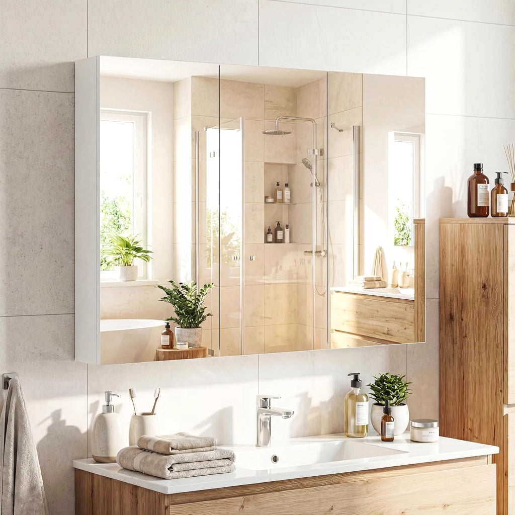 Specchio Bagno Contenitore, Mobiletto Salvaspazio da Parete con 3 Ante e 6 Scomparti, Superficie Effetto Legno e Struttura in Legno Robusta per Bagno e Soggiorno, 87 x 65 x 12,5 cm