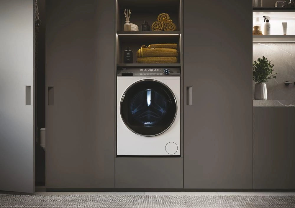 Haier I-Pro Series 7 Plus I-Pro Serie 7 Plus, Lavatrice Carica Frontale 11 KG, 30% più efficente della classe A, 1400 giri, Bianco, Direct Motion, Refresh, Wi-Fi, HW110B14979EU1IT