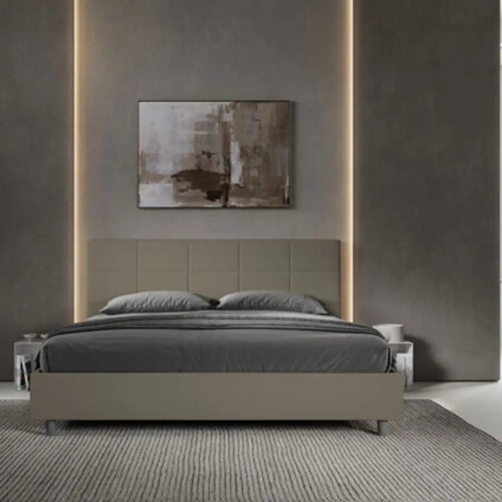 Letto matrimoniale king size con rete imbottito 200x210 similpelle cappuccino Mika