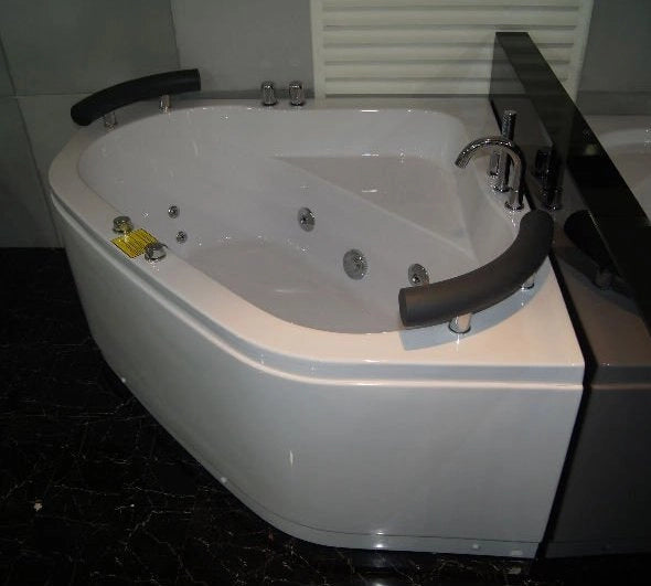 Vasca da bagno idromassaggio angolare 130x130x60cm Relpunt Takry