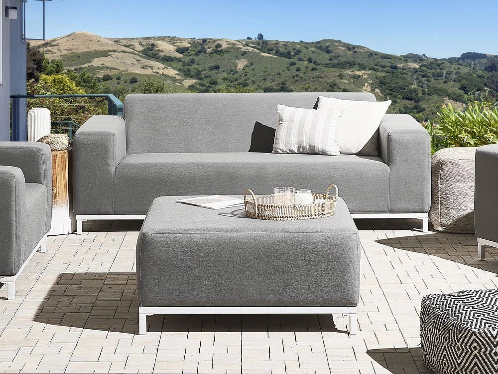 Divano da giardino Rivestimento in tessuto grigio Gambe in alluminio bianco Mobili da esterno per interni Resistente alle intemperie