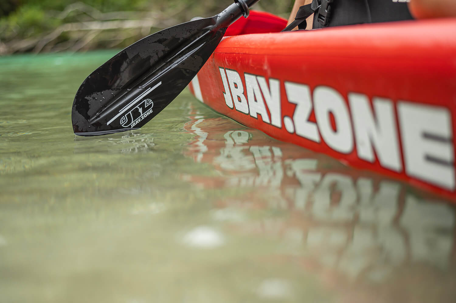 Kayak Gonfiabile Monoposto 330x78 cm con Pagaia Zaino e Accessori Jbay.Zone 330