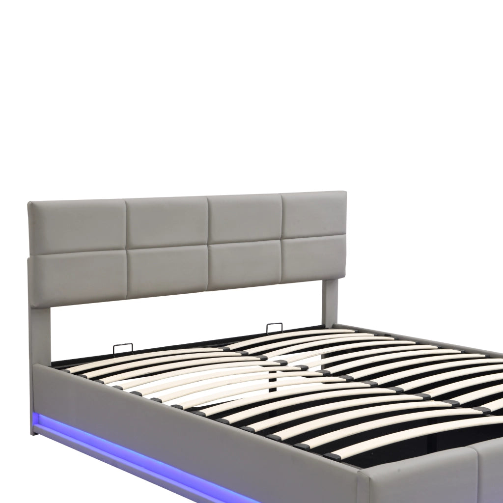 Letto matrimoniale 180x200 cm in pelle PU color cemento; con LED; contenitore e rete a doghe