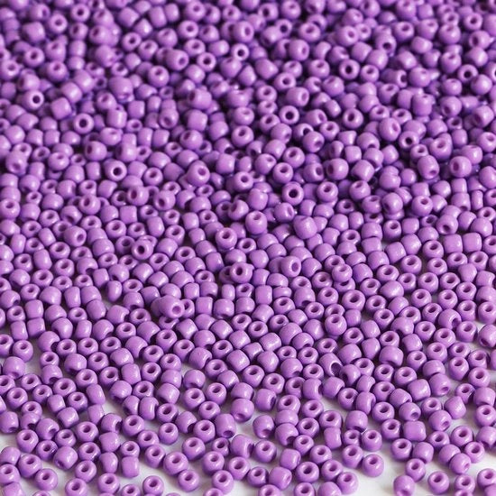 Kralen paesi 3 mm per filigrana, 3600 pezzi/100 gram, 8/0 kralen in vetro per la creazione di accessori, bracciali, collane e orecchini (viola)