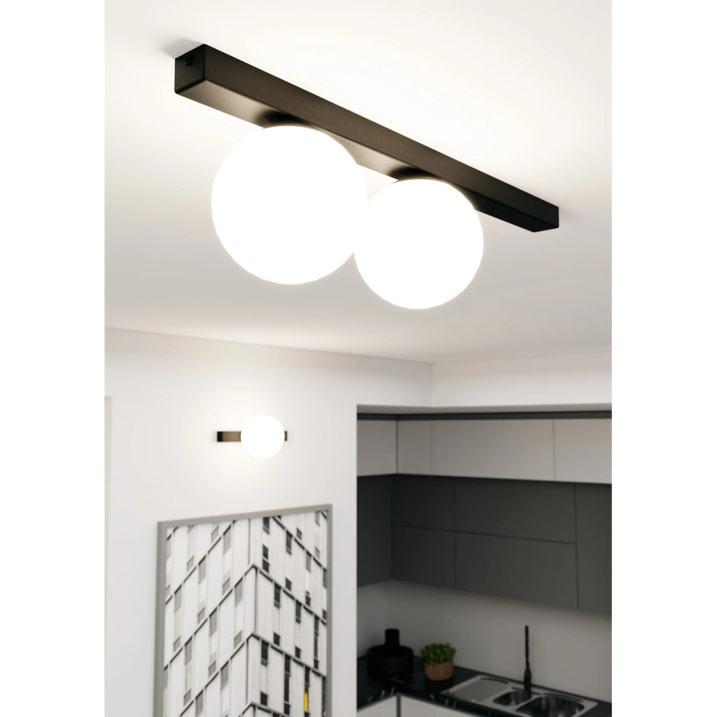 Lampada a parete FIT in acciaio nero opaco e vetro opalino