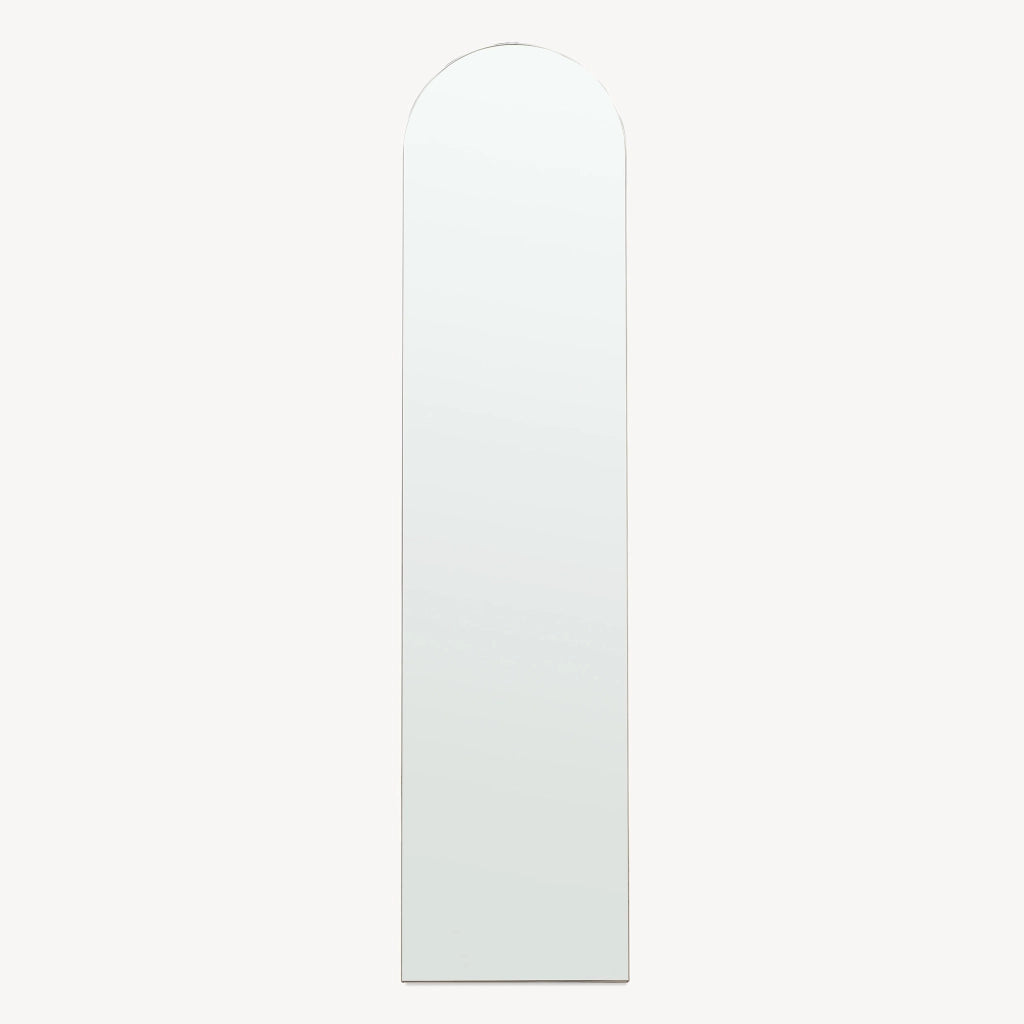 Specchio da Terra Ovale Kuonta con Appendiabiti e Vano Portaoggetti 165x40x51 cm - Avena Oatmeal [en.casa]