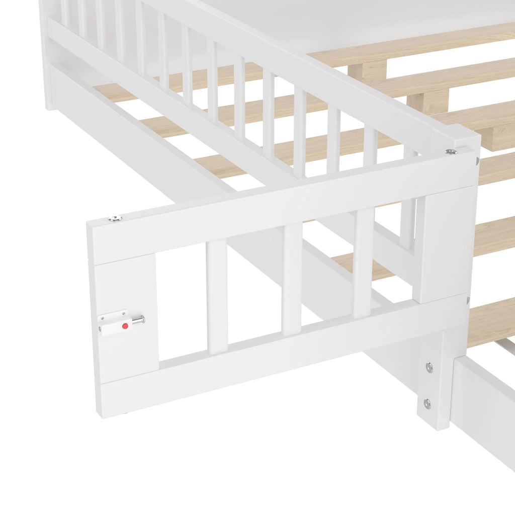 Letto per bambini 140×190 cm con ripiani e vano aperto; senza materasso; legno di pino; bianco