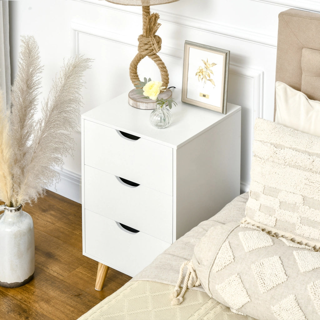 Comodino con 3 cassetti ¨C Xylo ¨C bianco, stile scandinavo, 40x35x68,5 cm