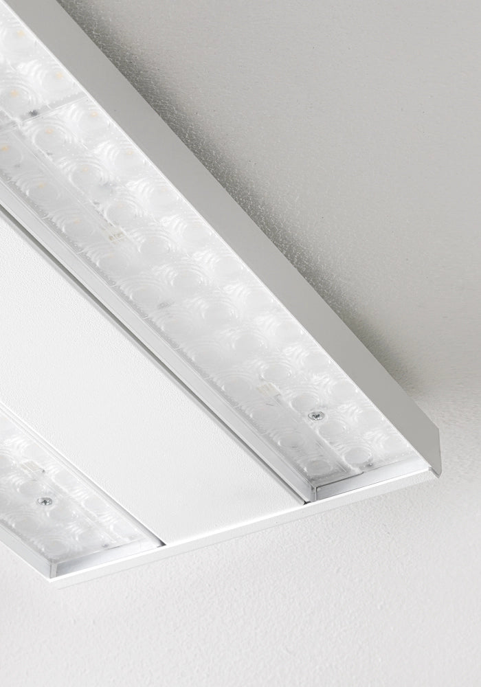 FIT Lampada a Sospensione LED 45W 4000K 60° CRI80 UGR22 IK06 IP40 - Struttura in Alluminio Verniciato Bianco per Ambienti Industriali e Sportivi