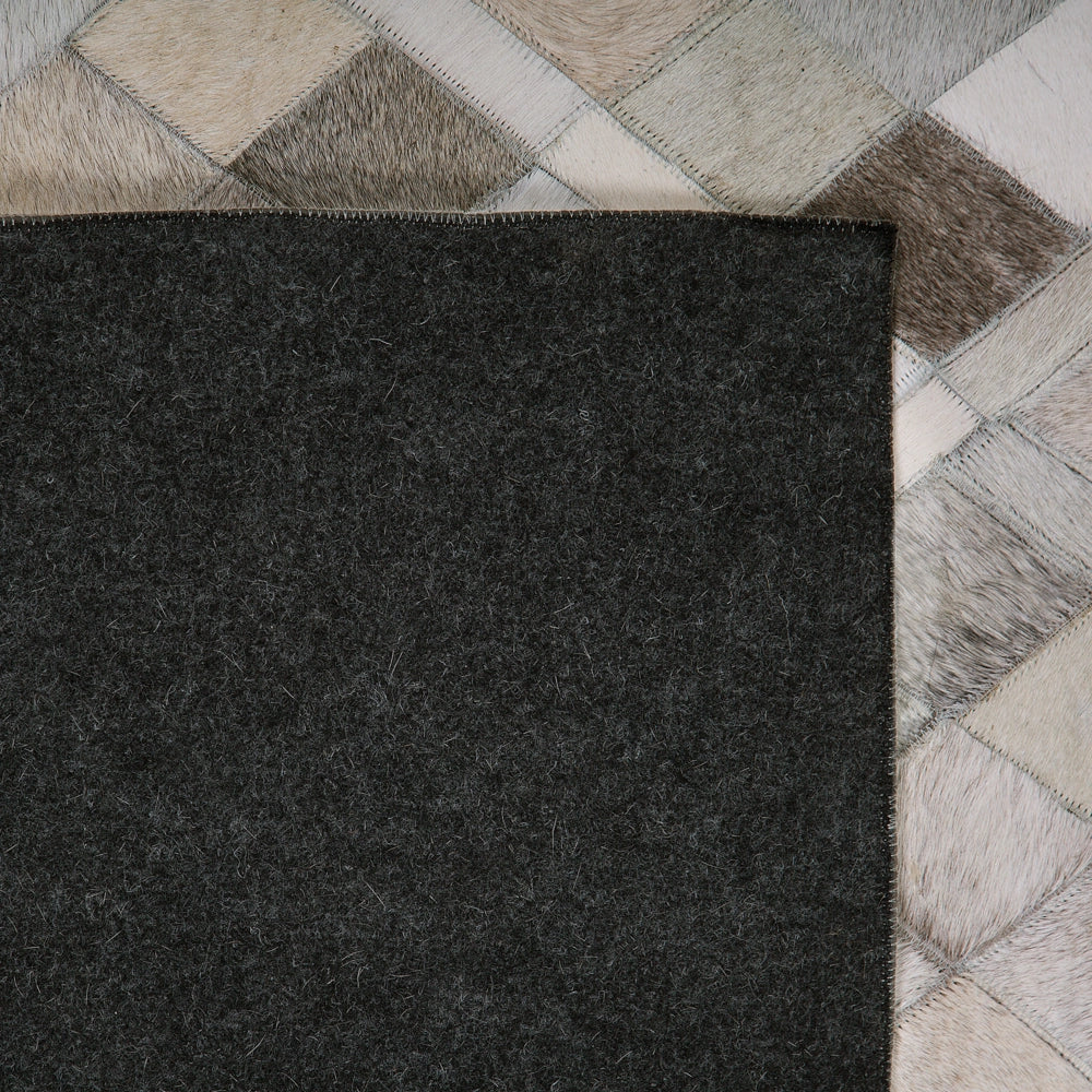 Tappeto tappetino Tappeto Grigio e Beige Pelle Scacchi 140 x 200 cm Rustico Moderno