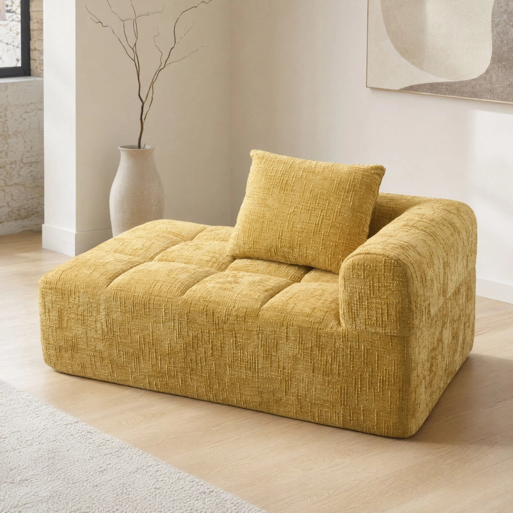 Divano chaise longue giallo in ciniglia con tasche laterali