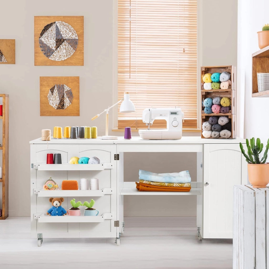 Tavolo Pieghevole da Cucito, Tavolo Versatile a Ribalta con Superficie Ampia, Scrivania per Computer con Ruote Bloccabili, Ideale per Salone Camera da Letto Studio (Bianco)