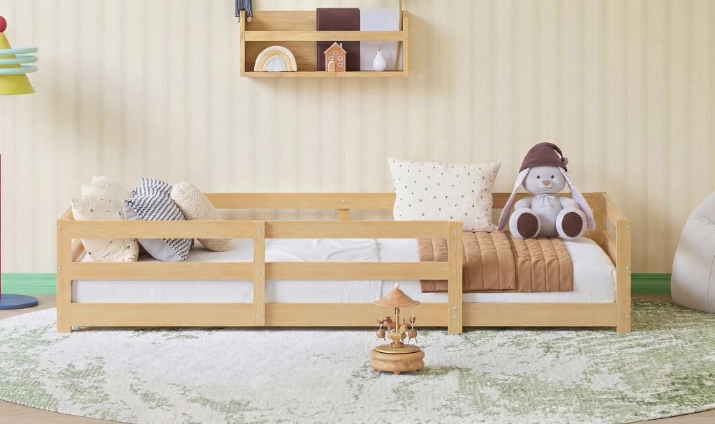 Letto per bambini 90 × 200 cm con barriera di sicurezza a 4 lati, senza materasso, in legno di pino, naturale