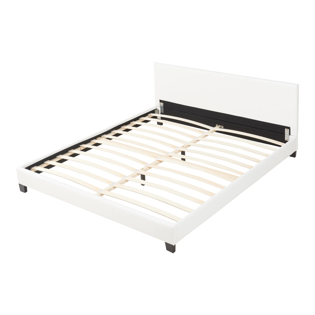 Letto Matrimoniale Albacete con Testiera Alta e Materasso 160x200 cm Similpelle Bianco Corium