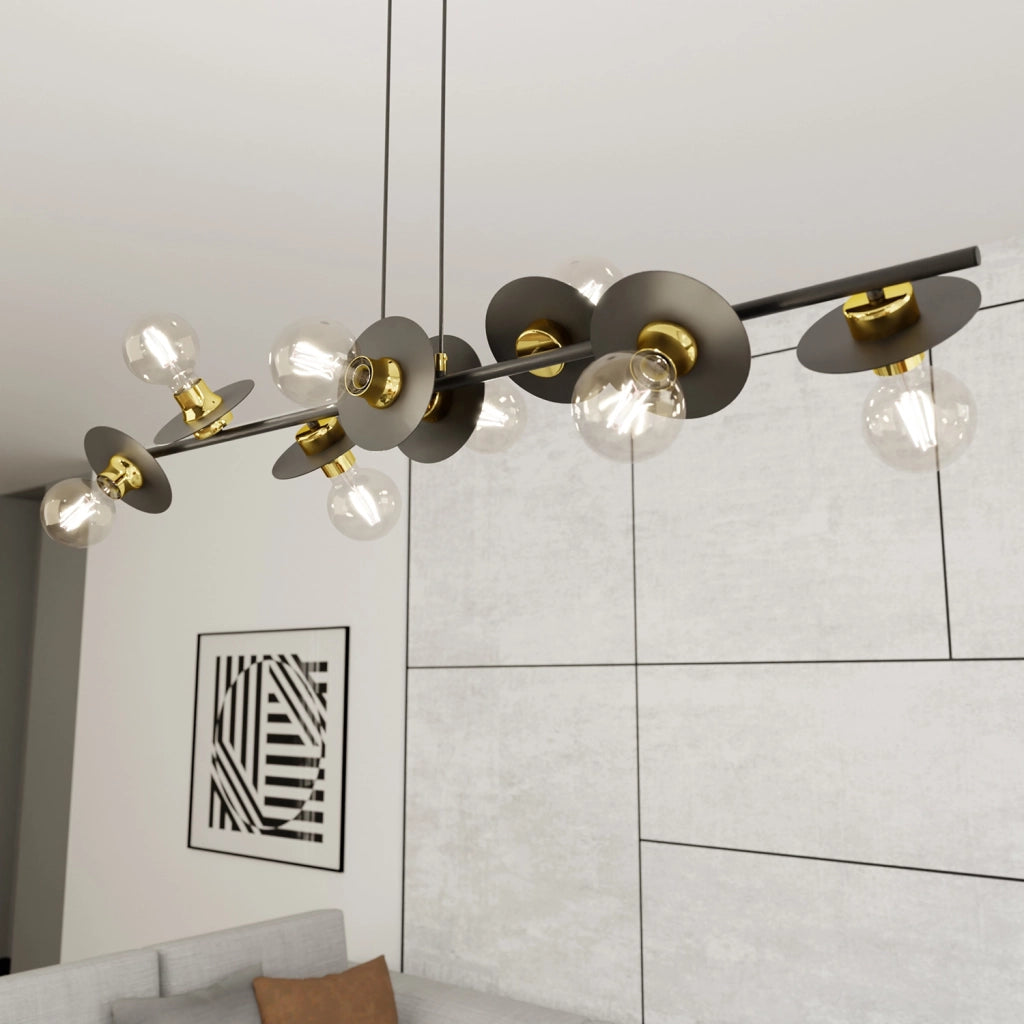 Lampadario 8 Luci Sakhmet Acciaio Nero E Oro Con Barra E Diffusori A Piatti