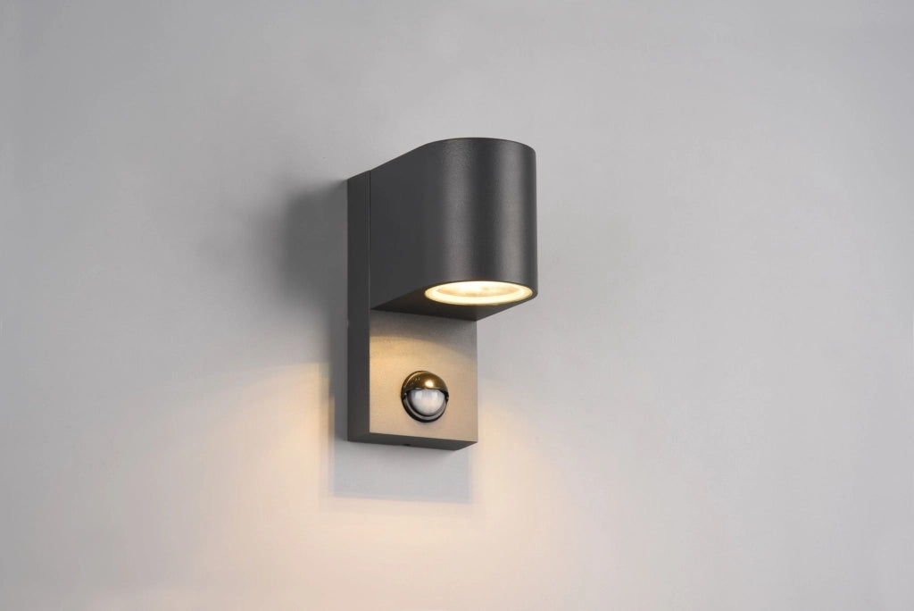 ROYA APPLIQUE DA ESTERNO FUSIONE ALLUMINIO STONDATA ANTRACITE CON SENSORE DI MOVIMENTO IP44 H.15CM 1 LUCE ATTACCO GU10