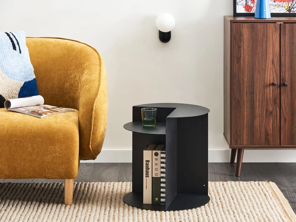 Tavolino basso rotondo in metallo nero soggiorno elegante