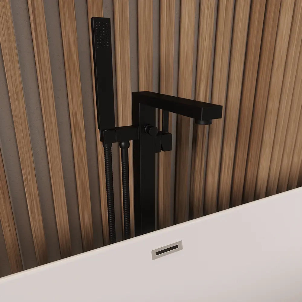 Rubinetteria squadrata per vasca freestanding finitura nera opaca | Grace
