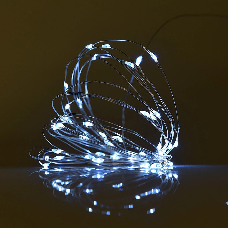 CATENA LUMINOSA A BATTERIA CON 50 MICROLED BIANCHI 5 METRI FILO RAMATO - IDEALE PER DECORAZIONI NATALIZIE WEDDING E AMBIENTI INTERNI