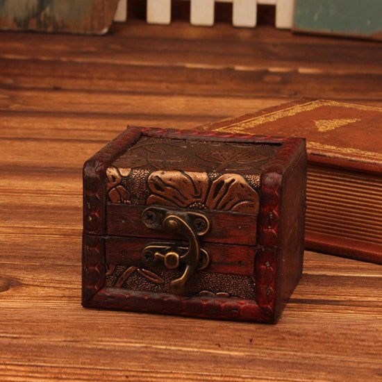 Cassettino di legno vintage rosso - 8x6.5x6cm