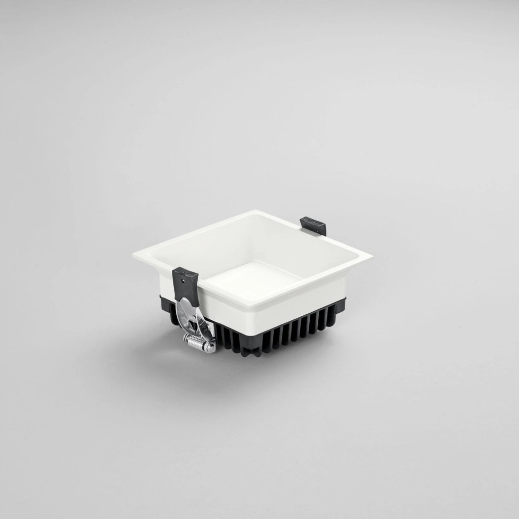 INC-XANTO-Q110 INCASSO LED XANTO BIANCO QUADRATO 12W CCT 3000K / 4000K / 6000K 1250LM 11X11X4,7CM