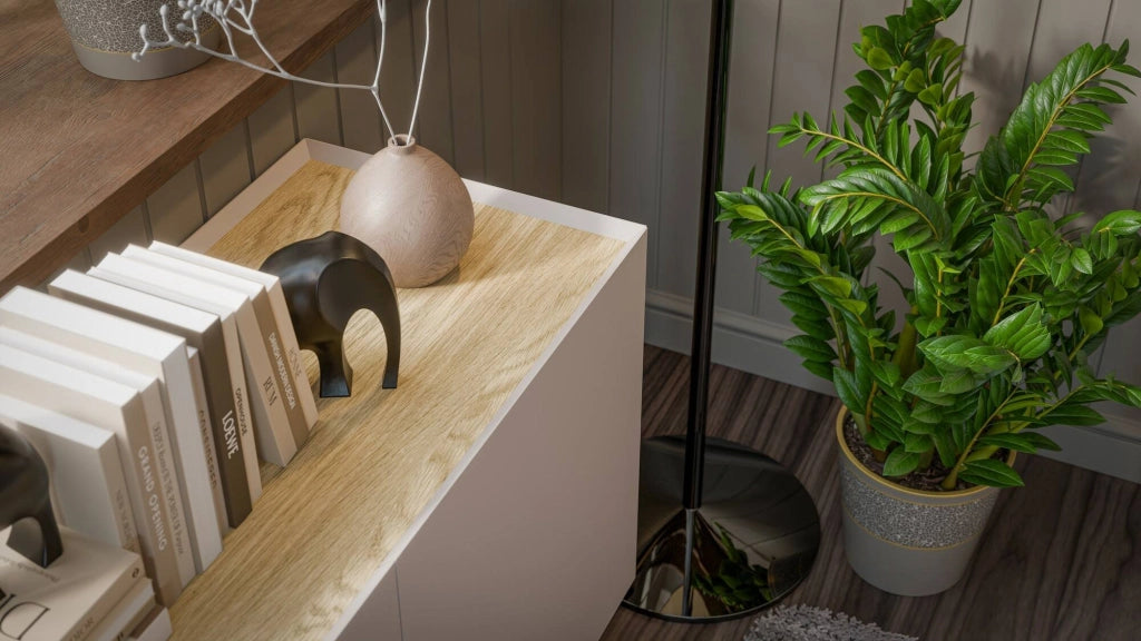 Credenza Verrone, Madia da salotto con tre ante battenti e vani interni, Rialzata da terra, 150x40 h70 cm, Beige e Rovere