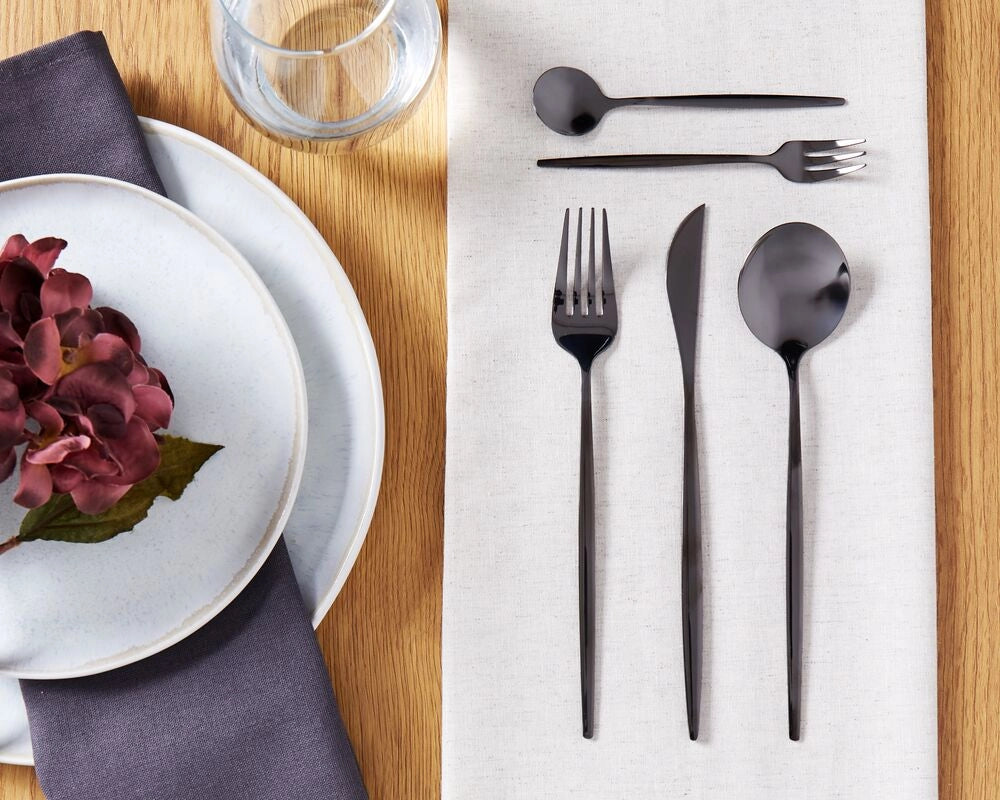 Set di posate in acciaio inox nero 30 pezzi per 6 persone Coltello Cucchiaio Forchetta Cucchiaio Forchetta per torte Design moderno