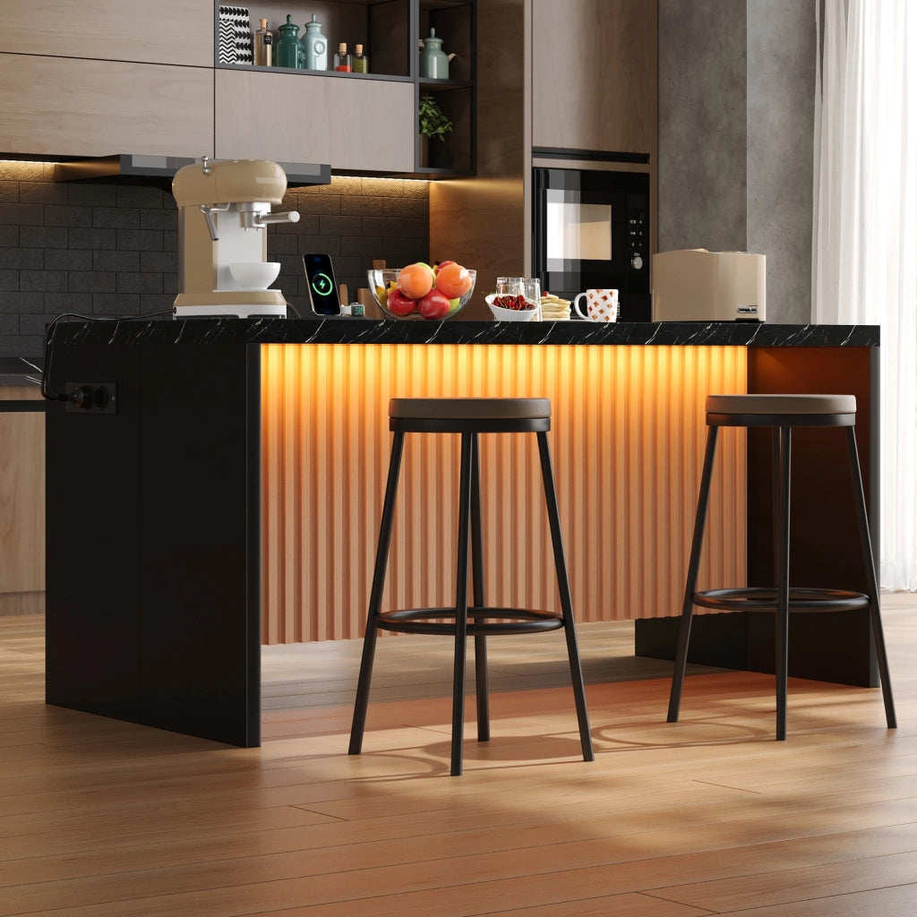 Isola cucina 155x80x90 cm in MDF nero effetto marmo, con LED, prese elettriche e porte USB, piano da 40 mm